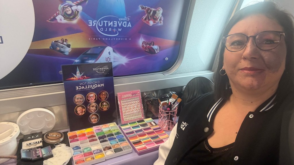 Lauranoe Facepainting, maquillage artistique, maquilleuse, maquillage enfant, maquillage adulte, festival, événements, anniversaires, paillettes, paillettes biodégradables, make up artistique, Alsace, France, Strasbourg, bellypainting, maquillage halloween