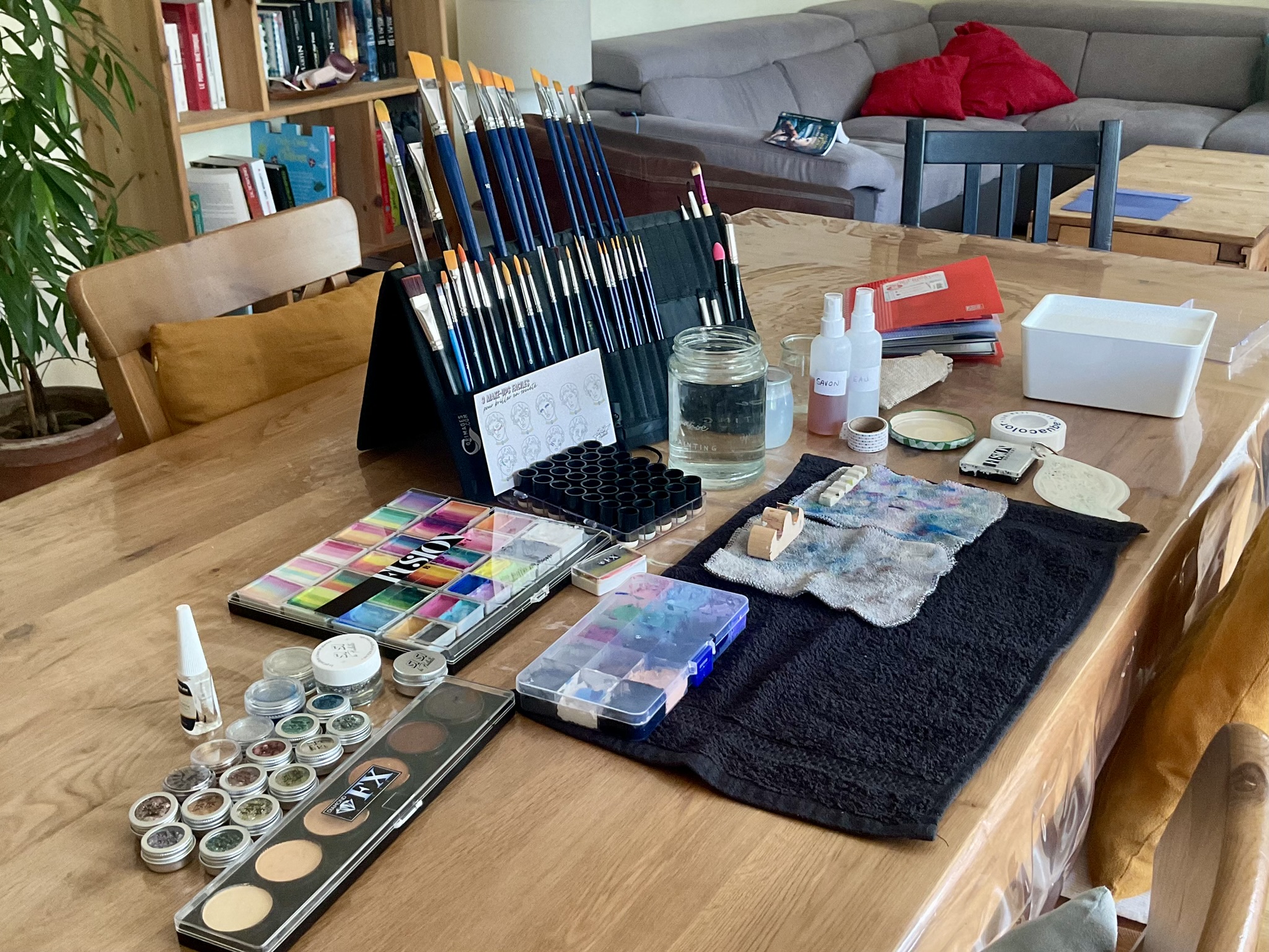 Lauranoe Facepainting, Bellypainting, stand de maquillage artistique, femme enceinte, grossesse, peinture sur le ventre, baby shower, séance photo, Maman, gender reveal, future maman, cadeau, Alsace