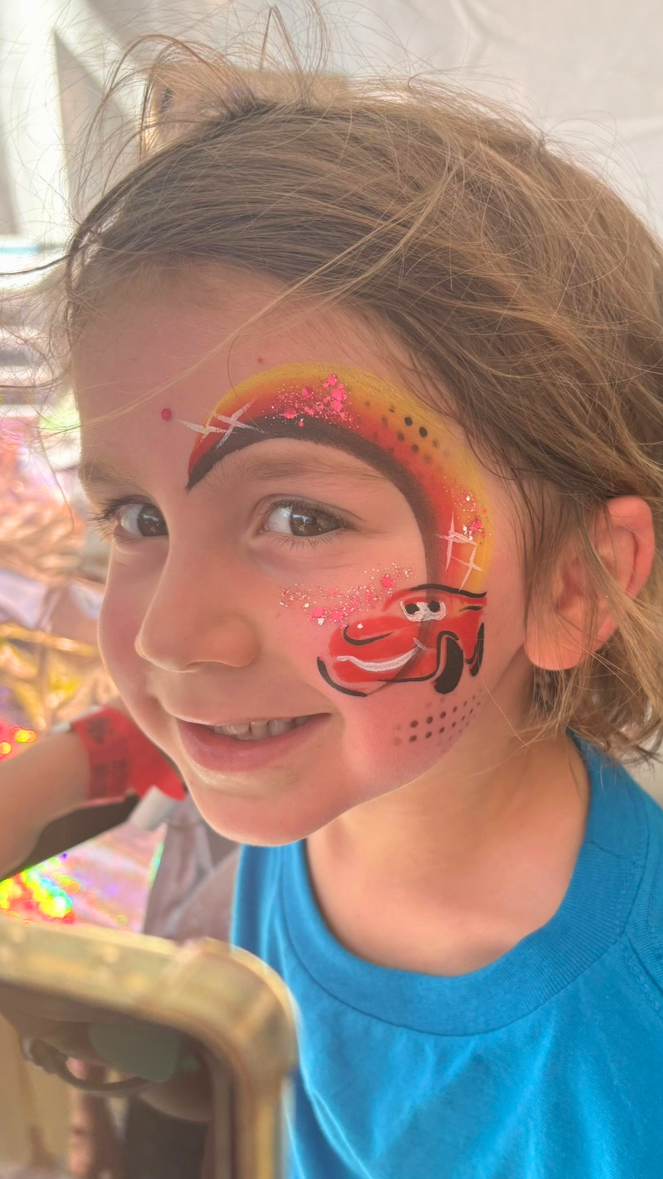 Lauranoe Facepainting, maquillage artistique, maquilleuse, maquillage enfant, maquillage adulte, festival, événements, anniversaires, paillettes, paillettes biodégradables, make up artistique, Alsace, France, Strasbourg, bellypainting, maquillage halloween, Cars