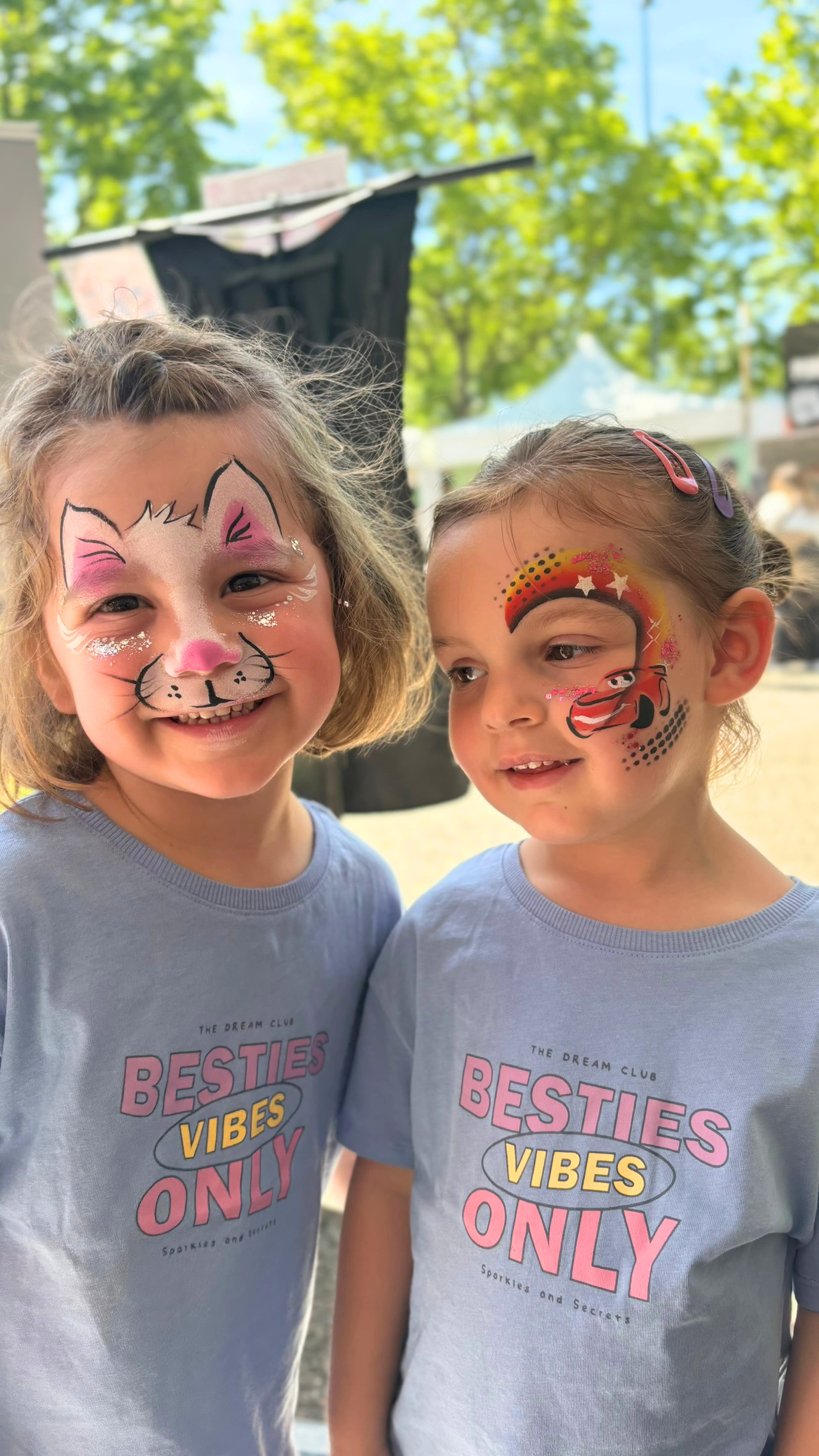 Lauranoe Facepainting, maquillage artistique, maquilleuse, maquillage enfant, maquillage adulte, festival, événements, anniversaires, paillettes, paillettes biodégradables, make up artistique, Alsace, France, Strasbourg, bellypainting, maquillage halloween